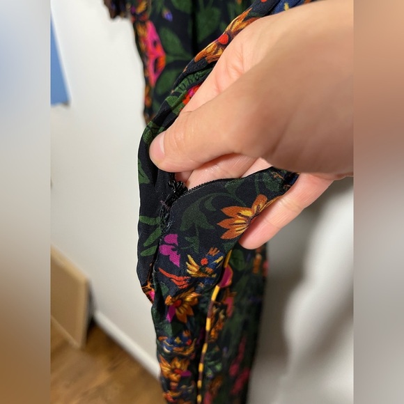 Printed Smocked Jumpsuit Farm Rio - Picture 9 of 14